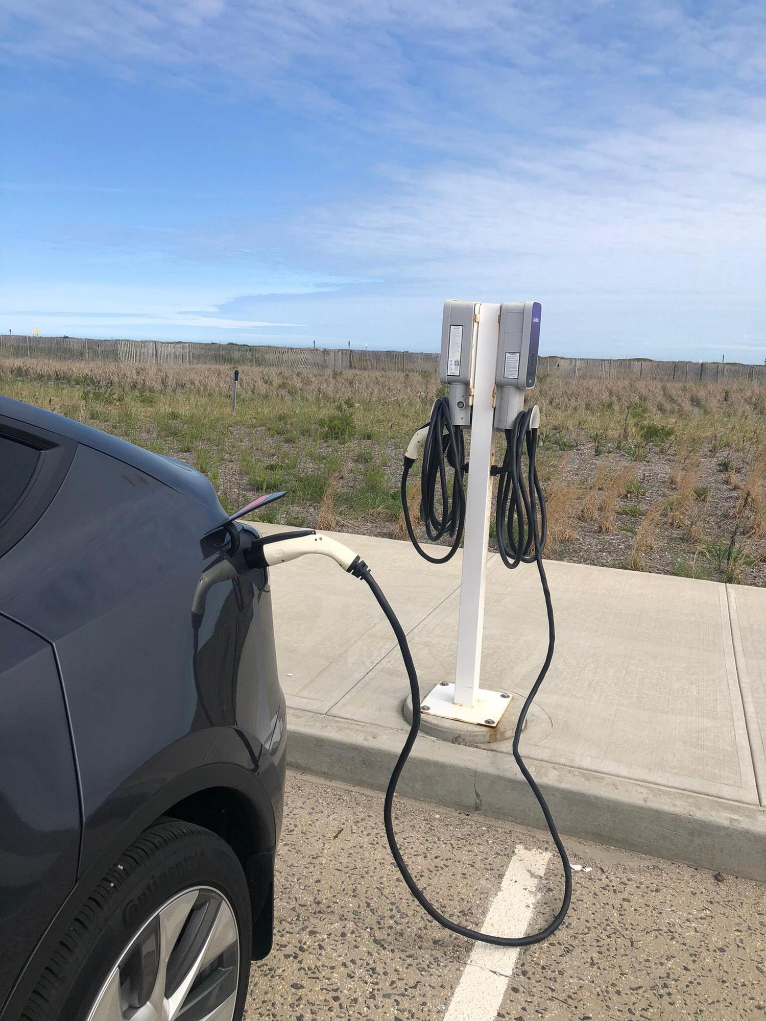 新能源汽車充電樁市場(chǎng)入門手冊(cè):了解行業(yè)基本