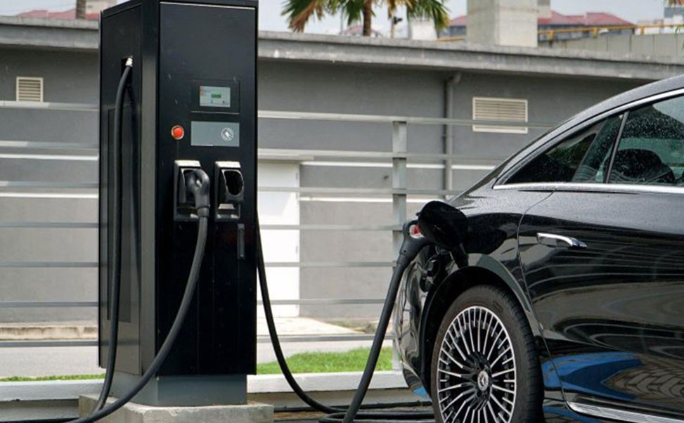 康普利汽車充電樁加盟支持全政策，助力新能源汽車發展